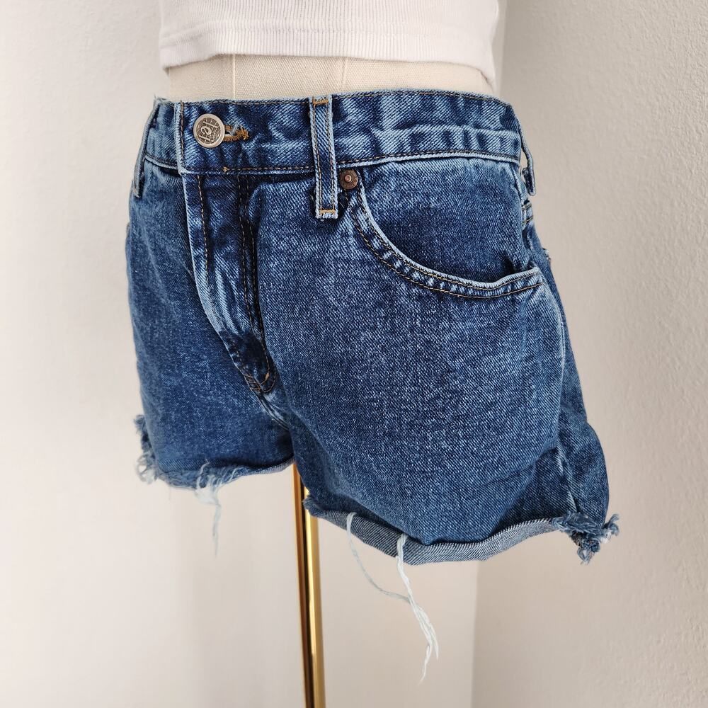 Vintage Y2K Dark Wash Denim Cut Off Jean Shorts Mid Rise Lei 4 - Picture 2 of 12